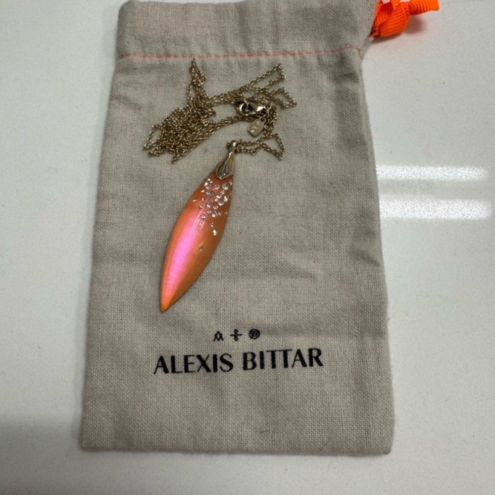 Alexis Bittar Salmon Pink Pendant Necklace w/crystals & long chain. Like new.